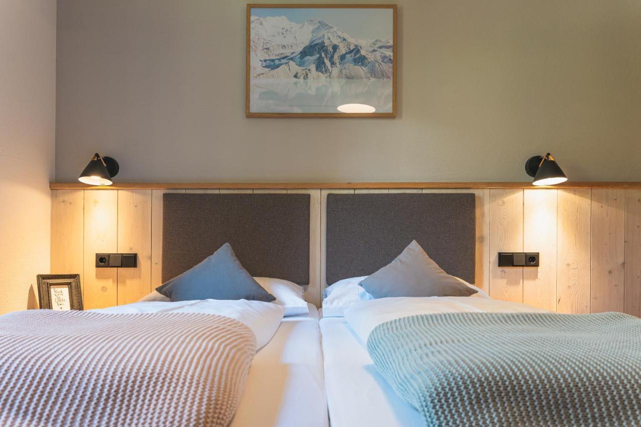 Dorfchalets & Apartments - Authentic Experience In Centre Of Kaprun Including Tauernspa And Summercard 외부 사진