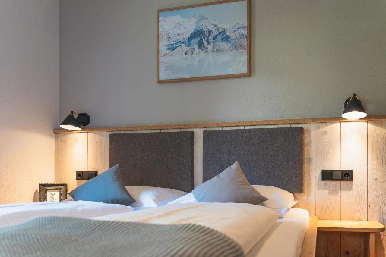 Dorfchalets & Apartments - Authentic Experience In Centre Of Kaprun Including Tauernspa And Summercard 외부 사진