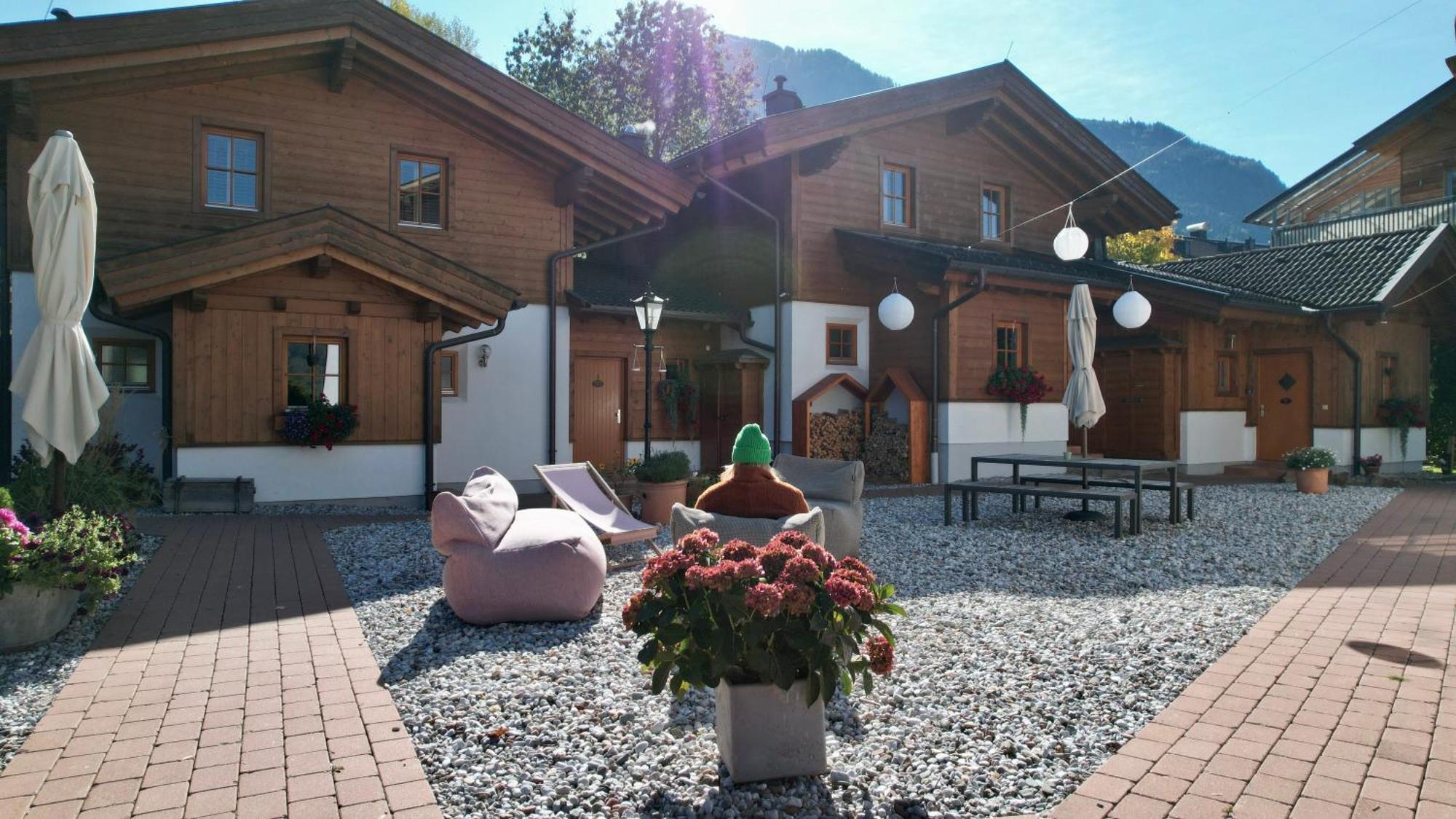 Dorfchalets & Apartments - Authentic Experience In Centre Of Kaprun Including Tauernspa And Summercard 외부 사진